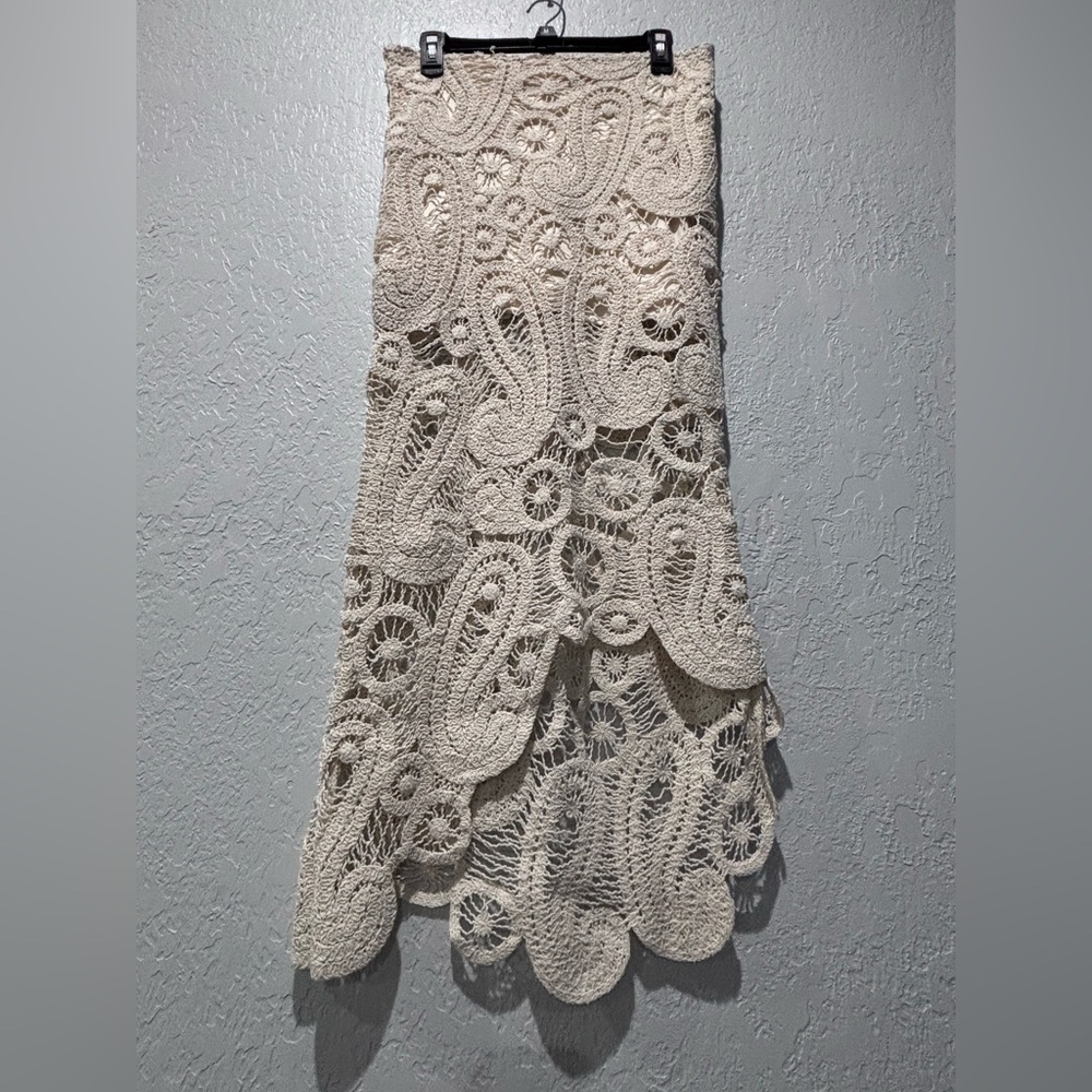 Zara Cream Asymmetrical Crochet Dress - Picture 9 of 10